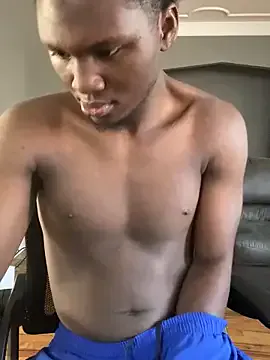 kiraa-0051 – webcam model profile photo Image 6