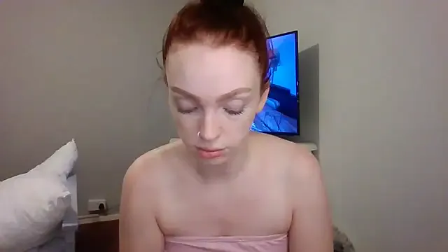 seraphine23 – webcam model profile photo Image 13