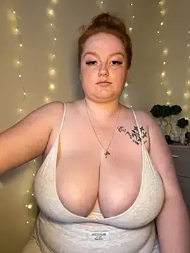 lalilamassu1 – webcam model profile photo Image 9