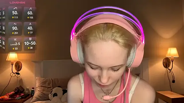 Madelynn – webcam model profile photo Image 9