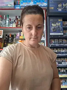 AmeliaPump – webcam model profile photo Image 13
