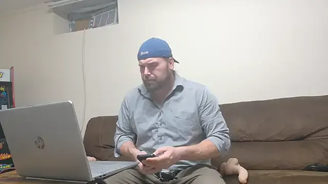 barfantasy – webcam model profile photo Image 13