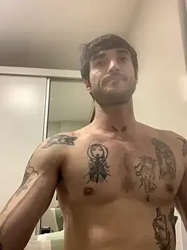 AdrianaAndrade – webcam model profile photo Image 11