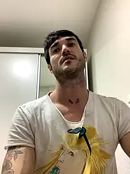 AdrianaAndrade – webcam model profile photo Image 18