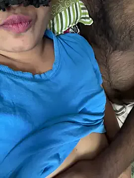 AmbarSantana – webcam model profile photo Image 3