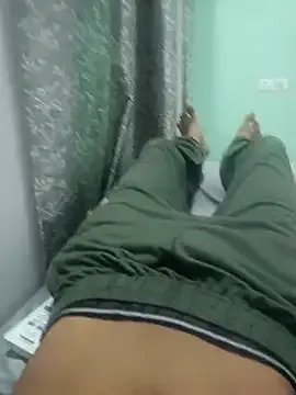 SherineNorth – webcam model profile photo Image 11