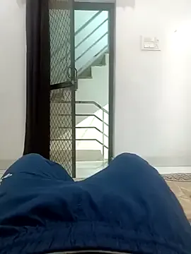 SherineNorth – webcam model profile photo Image 12