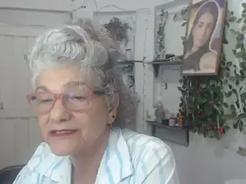 FunnyGrandma – webcam model profile photo