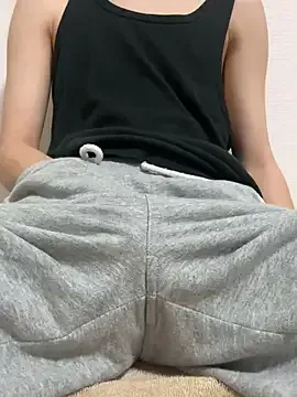 _Yui_ – webcam model profile photo Image 7