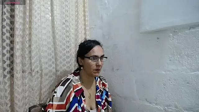 MayaLady – webcam model profile photo Image 8