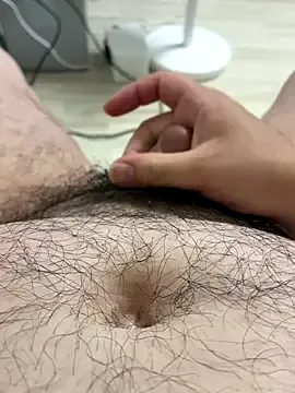 xDinnax – webcam model profile photo Image 3