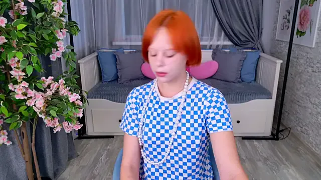 Daphnebby – webcam model profile photo Image 12