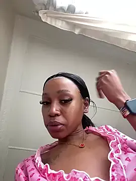 LianaGrace – webcam model profile photo Image 6