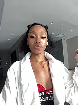 LianaGrace – webcam model profile photo Image 7