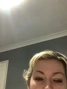 GoldenSquirter Image 3