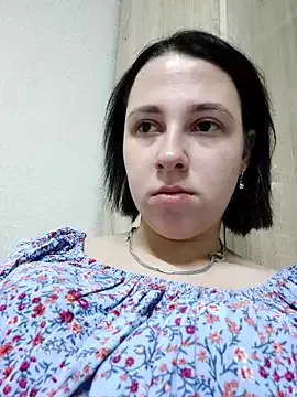 LilyReyes – webcam model profile photo Image 6