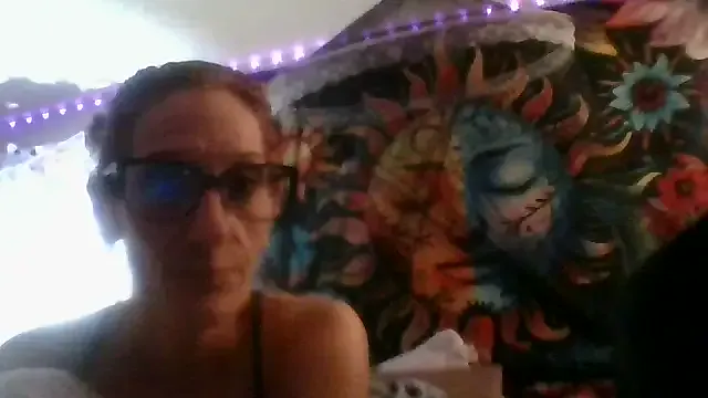 livepassion – webcam model profile photo Image 3