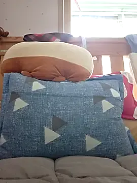 SherineNorth – webcam model profile photo Image 8