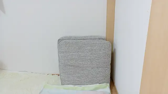 EsmeBrowm – webcam model profile photo Image 4