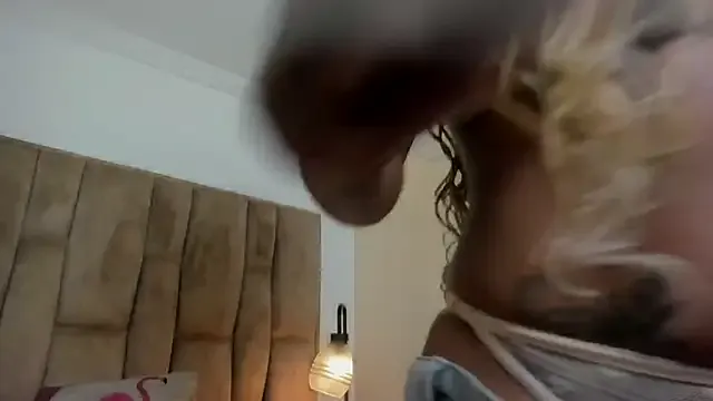 Lera2025 – webcam model profile photo Image 4