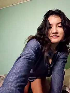 AlisonColemans – webcam model profile photo Image 3