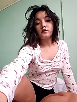 AlisonColemans – webcam model profile photo Image 4