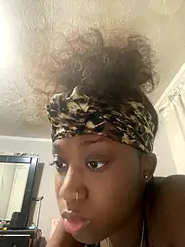 KaiaLoren – webcam model profile photo Image 6