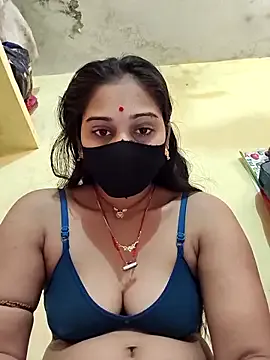 Hi_Radhika Image 3