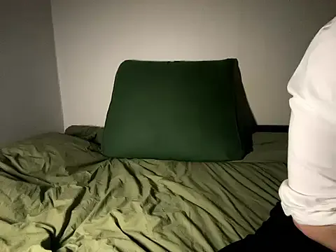 IvyHarpers – webcam model profile photo Image 10