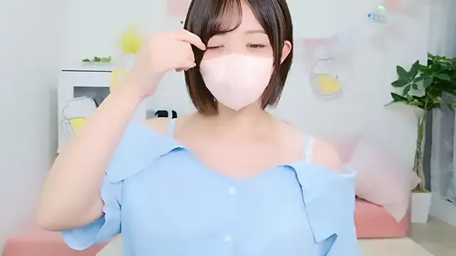 KateGale – webcam model profile photo Image 10