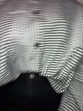 EmiBrow – webcam model profile photo Image 3