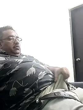 MariiD – webcam model profile photo Image 4