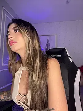 Lucky-baby – webcam model profile photo Image 10