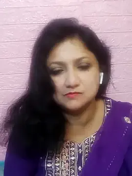 IsabelleBianchi – webcam model profile photo Image 7