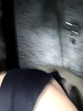 Caroline – webcam model profile photo Image 16