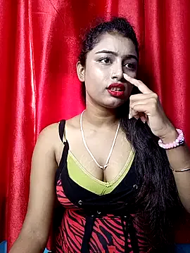 emprexkala – webcam model profile photo Image 15