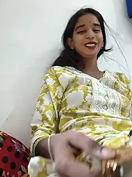 AnnAbbey – webcam model profile photo Image 3