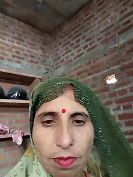 ElaRossie – webcam model profile photo Image 7