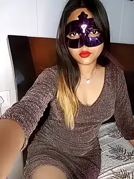MelinaLuviani – webcam model profile photo Image 13