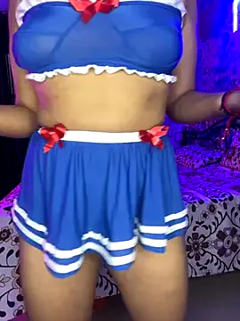 RianaRoss – webcam model profile photo Image 2