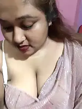 JuliettaJoness – webcam model profile photo Image 5