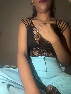 VICTORIA89 – webcam model profile photo Image 6
