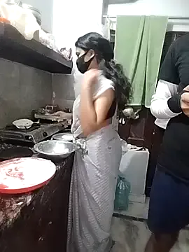 dudu-baby10 – webcam model profile photo Image 2