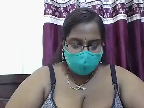 MabelPaez – webcam model profile photo Image 15