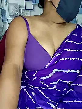 LunaJohansson – webcam model profile photo Image 2