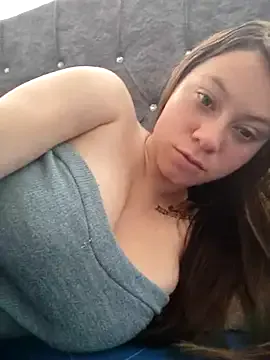 EsmeBrowm – webcam model profile photo Image 7