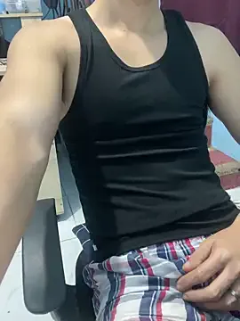 Melina – webcam model profile photo Image 10