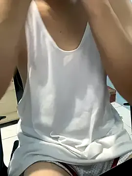 Melina – webcam model profile photo Image 6