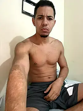 AdrianaAndrade – webcam model profile photo Image 17