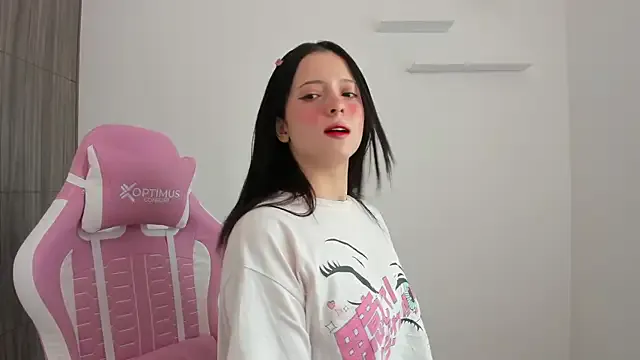 Runarunapi – webcam model profile photo Image 16